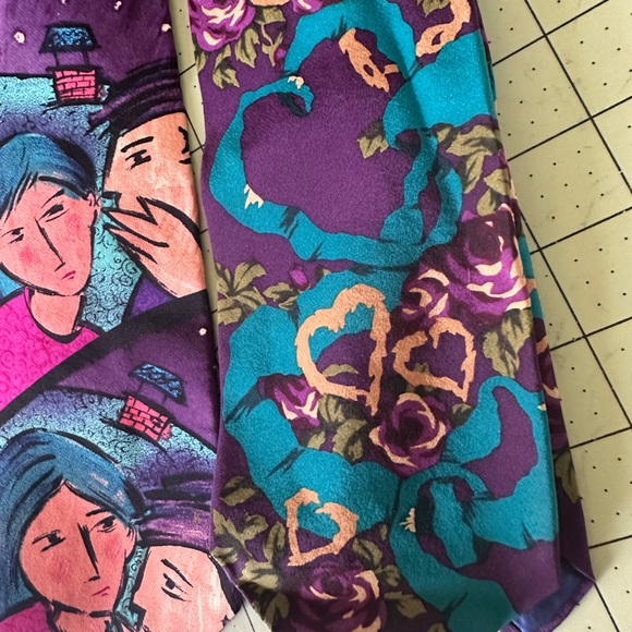 The Beatles Colorful Artistic Ties Set - Picture 3 of 6